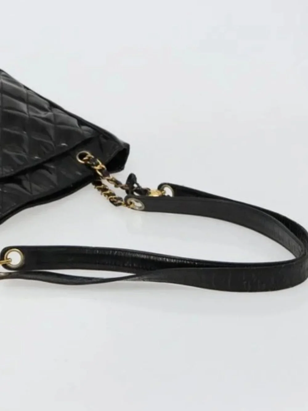 CHANEL Matelasse Chain Tote Bag Patent Leather Black Gold CC Auth bs35172